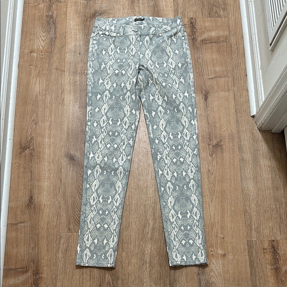 J.MCLAUGHLIN | Women's Gray White Snakeskin Reptile Lexi Skinny Jeans,‎ Size 2